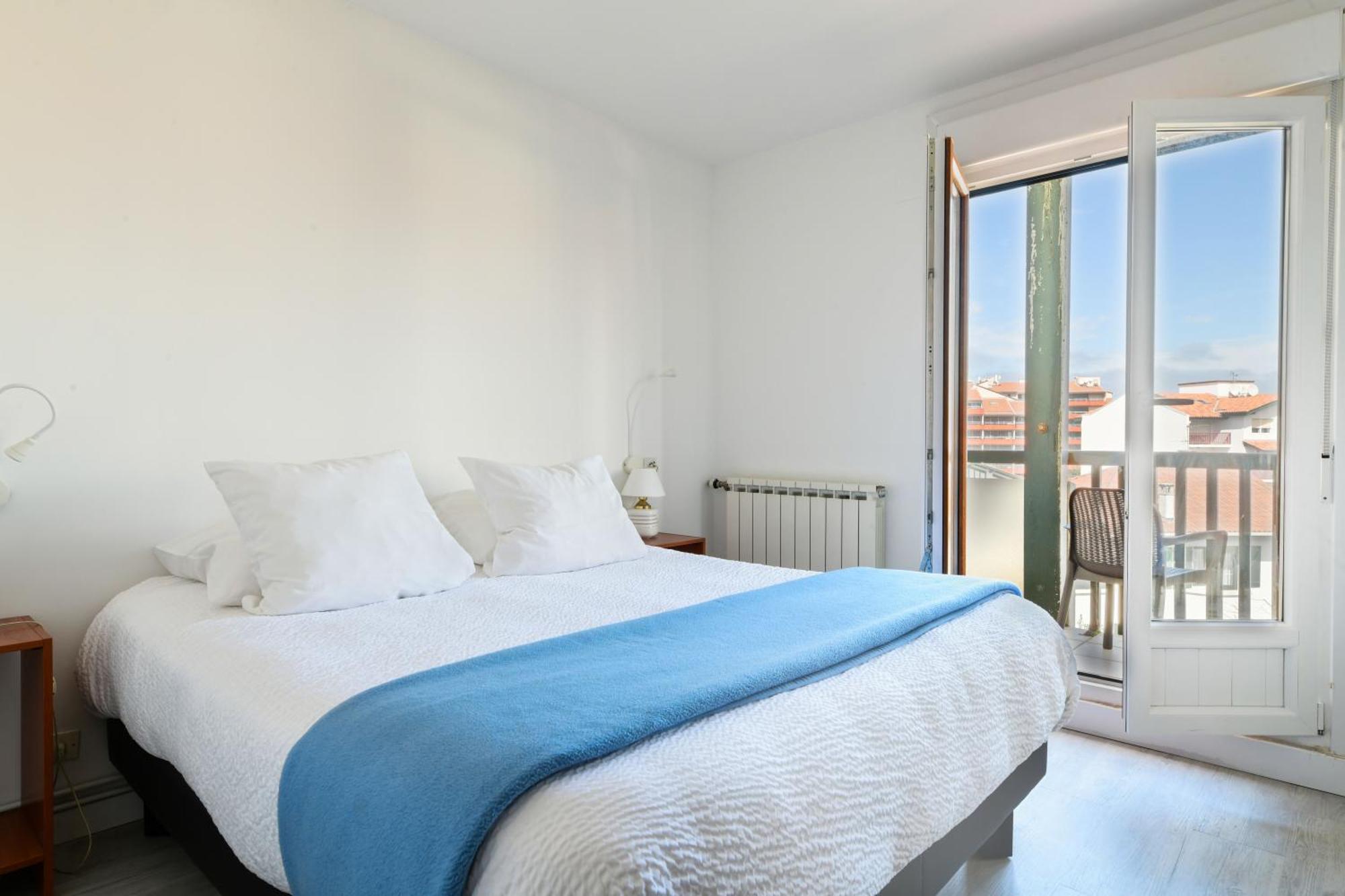 Logis Hotel & Restaurant Bergeret Sport Hendaye Exterior foto