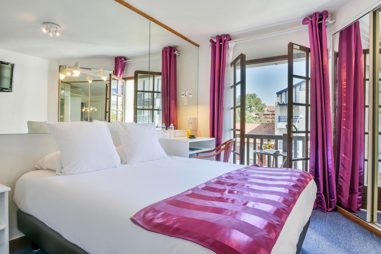 Logis Hotel & Restaurant Bergeret Sport Hendaye Exterior foto